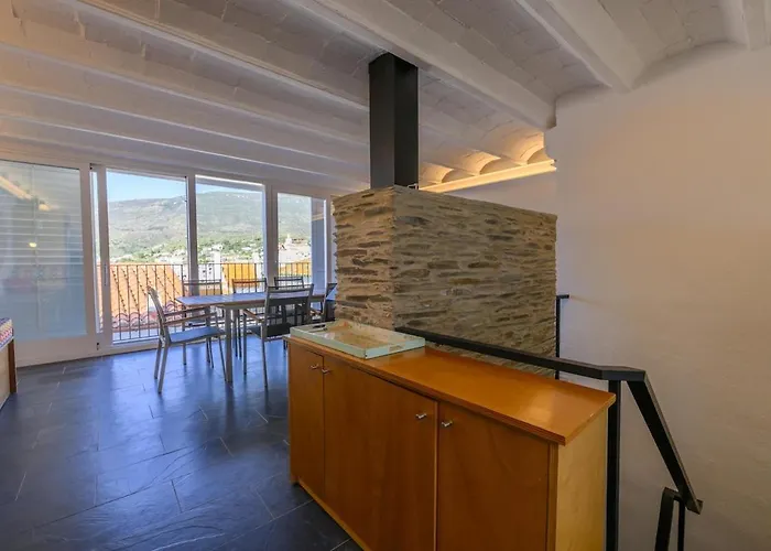Creus - Casa En El Centro Con Vistas Al Mar * Cadaqués