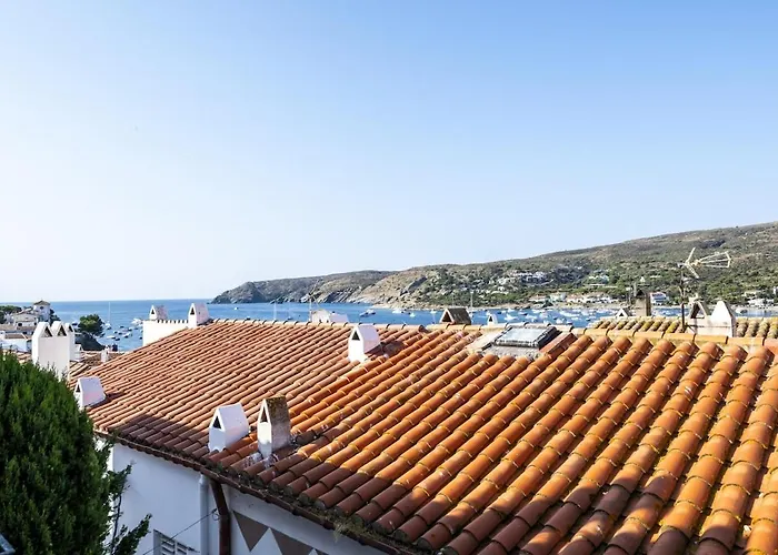 Creus - Casa En El Centro Con Vistas Al Mar Cadaqués